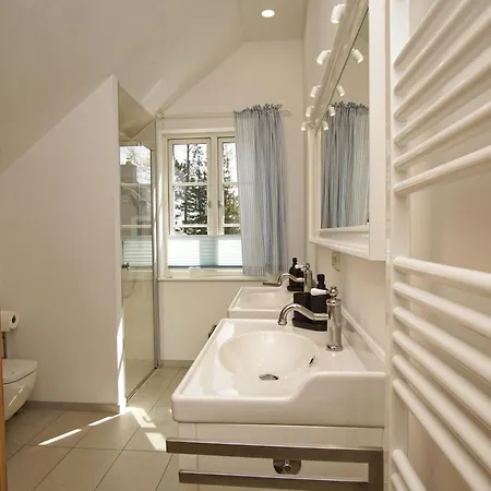 Gemuetliches Haus Mit Kamin, Sauna, Garten Und Terrasse - Haus Schwedentraum * Wiek auf Rügen