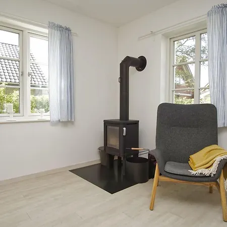 Gemuetliches Haus Mit Kamin, Sauna, Garten Und Terrasse - Haus Schwedentraum Tatil Evi Wiek auf Rügen